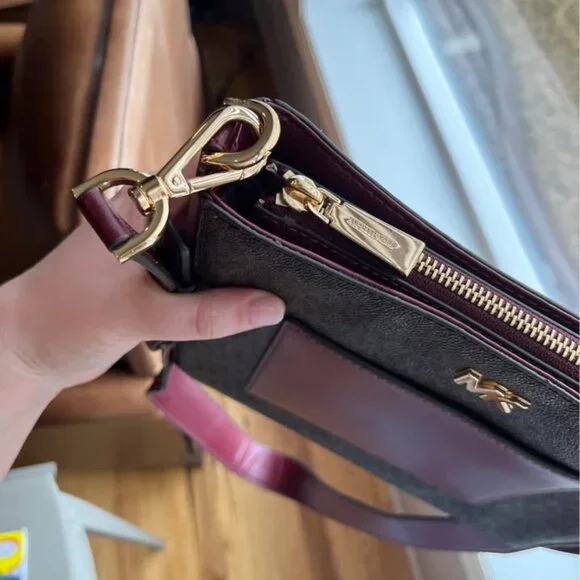 Michael Kors Crossbody Purse - Picture 5 of 6